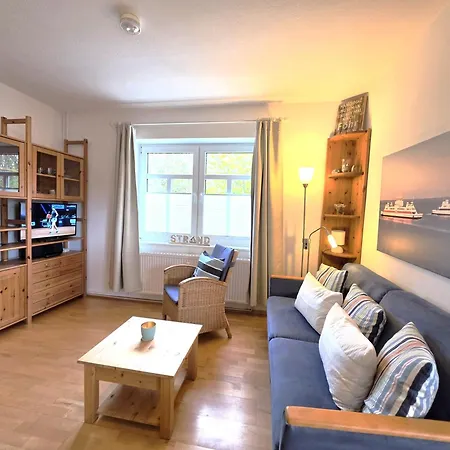 Haus Zur - 3 *
